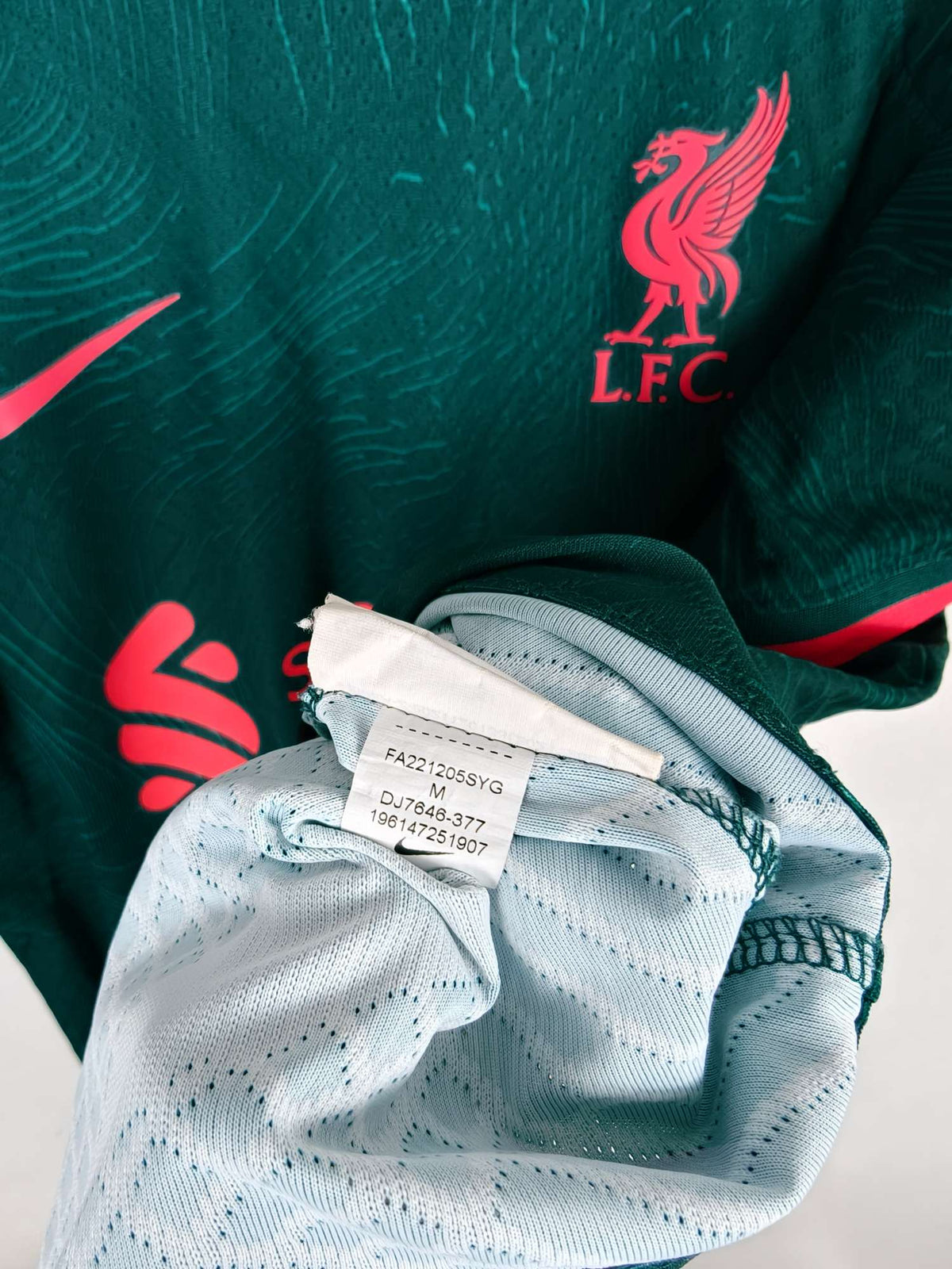 2022-23 Liverpool Third Shirt Darwin #27 (Pro) - detailed view