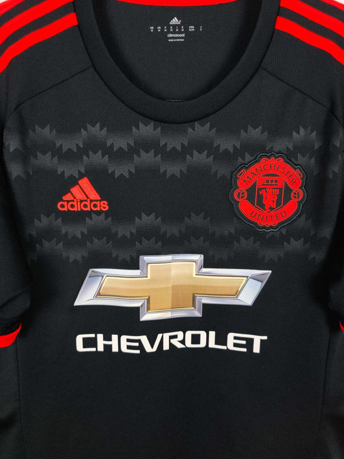 2015-16 Manchester United Third Shirt Valencia #25 - detailed view