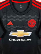 2015-16 Manchester United Third Shirt Carrick #16 - detailed view
