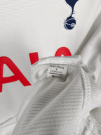2021-22 Tottenham Hotspur Home Shirt Kane #10 - detailed view
