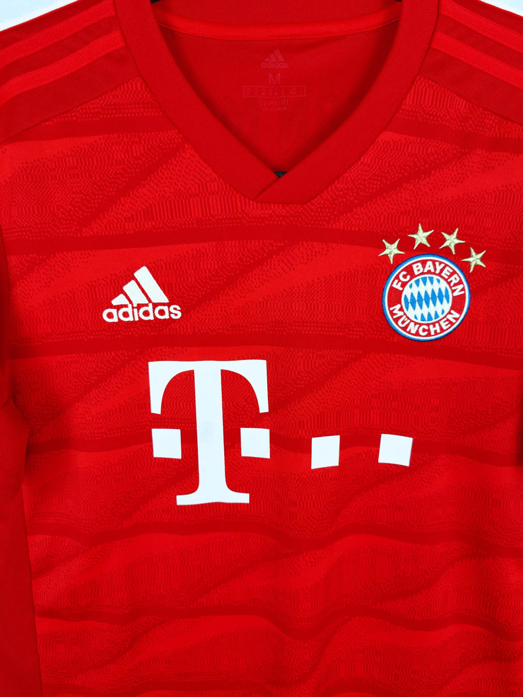 2019-20 Bayern Munich Home Shirt Coutinho #10 - detailed view