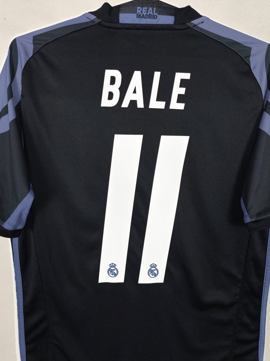 2016-17 Real Madrid Third Shirt Bale #11 - detailed view