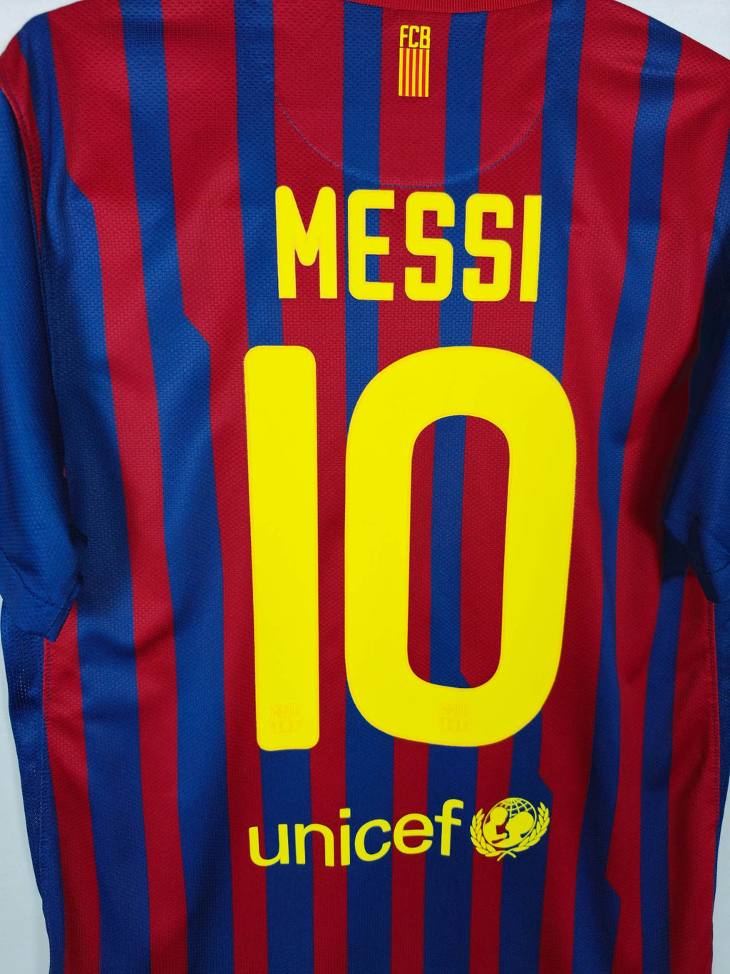 2011-12 Barcelona Home Shirt Messi #10 - detailed view